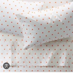 Crate & Barrel Sheets